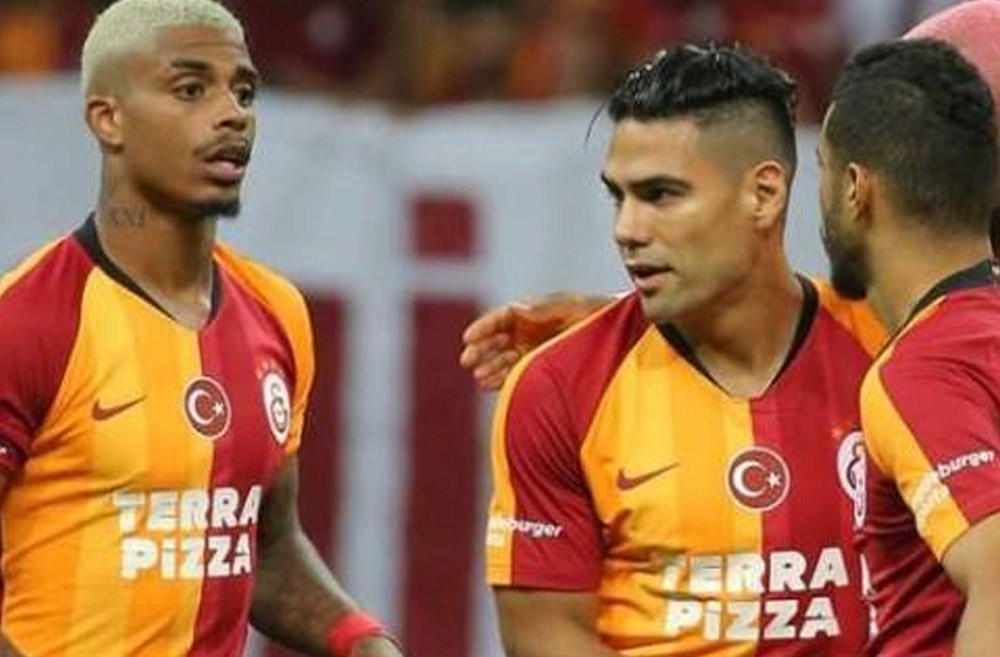 “Qalatasaray”da ciddi itkilər