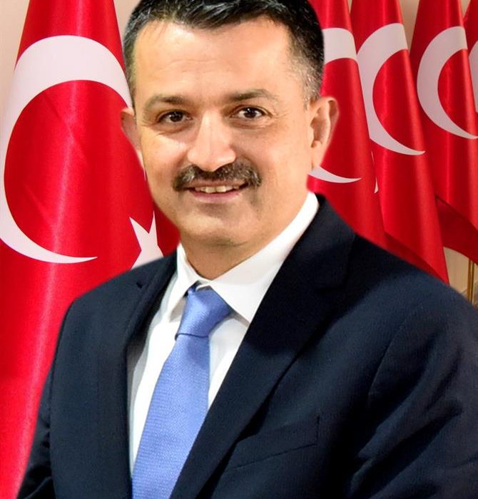 Türkiyəli nazir: Region ölkələrində fermerlər üçün çətinlik yaradan məsələlərdən biri yanacaq təminatıdır