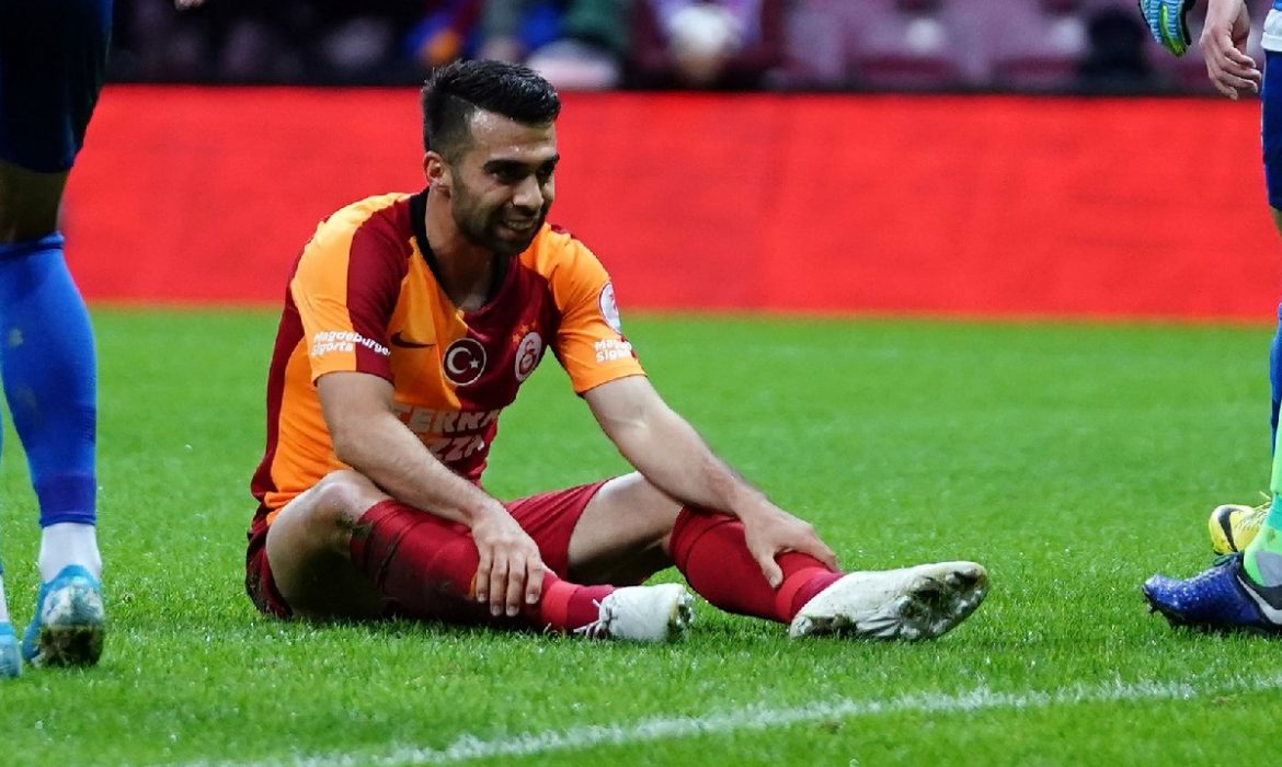 “Qalatasaray” Türkiyə kubokunda “Tuzlaspor”a uduzub