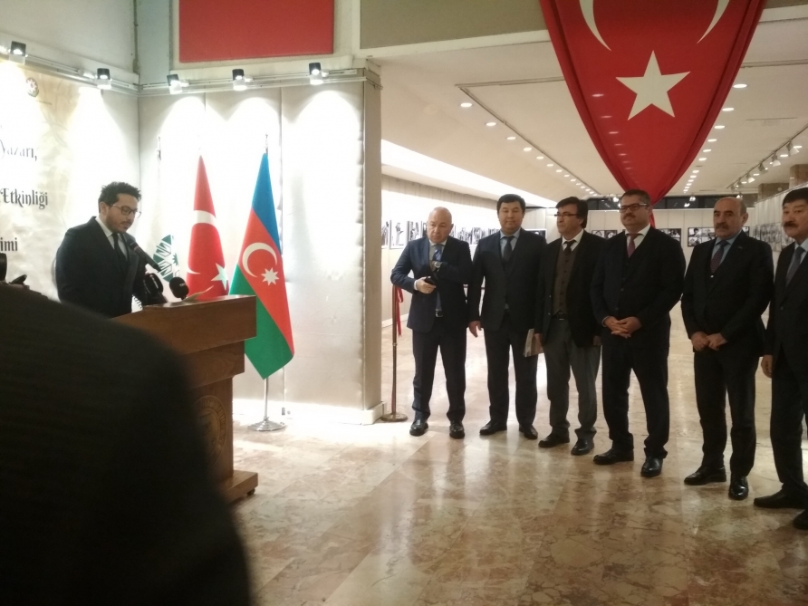 Ankarada Nəsimi ilinin bağlanış mərasimi keçirilib