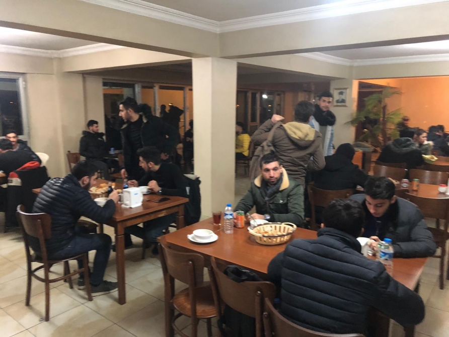 Türkiyədə zəlzələ zonasından təxliyə olunan vətəndaşlarımızın bir qrupu artıq Naxçıvana çatıb