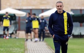 Ersun Yanal Azərbaycan millisini çalışdıracaq?
