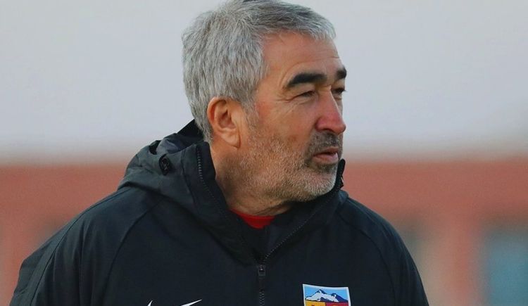 “Kayserispor”un baş məşqçisi Samet Aybaba istefa verib