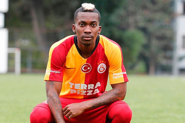 “Qalatasaray”ın yeni transferi İstanbula gəlib