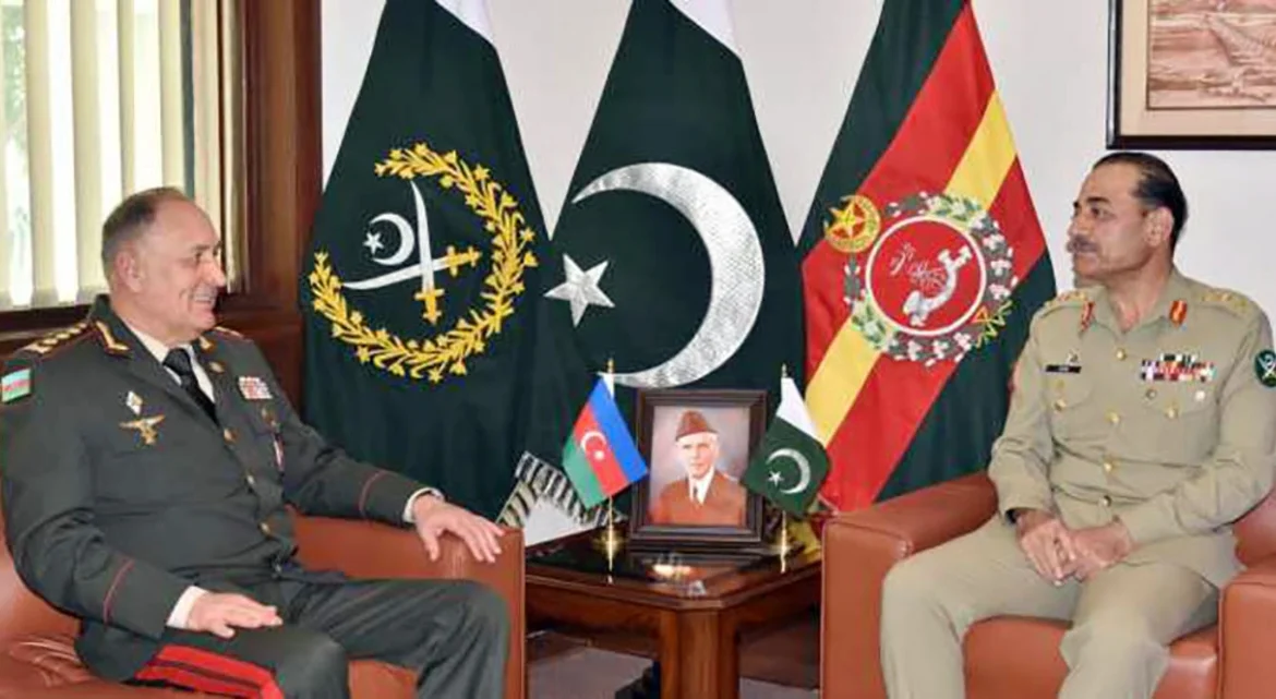 Kərim Vəliyev Pakistanın Quru Qoşunları komandanı ilə görüşüb