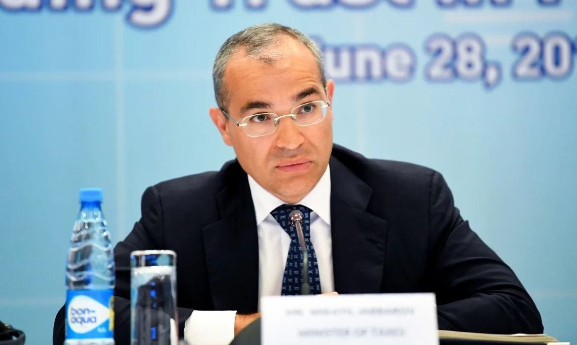 Mikayıl Cabbarov Asiya İnfrastruktur İnvestisiya Bankının prezidenti ilə görüşüb