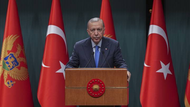 Türkiyə Suriya böhranında vasitəçilik təklif edib