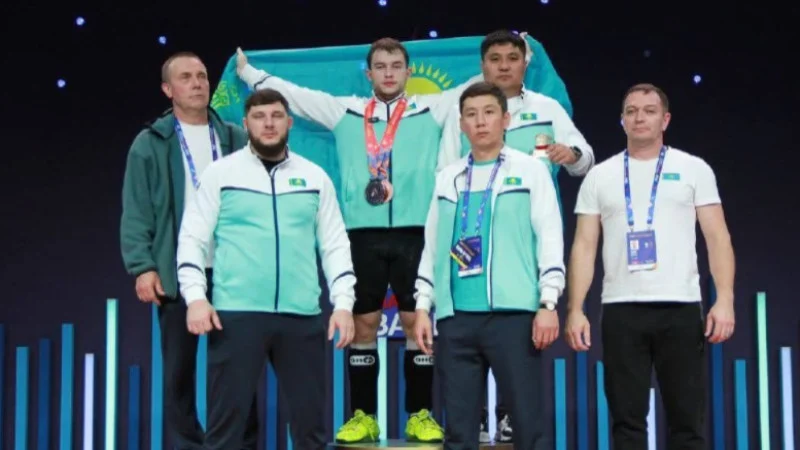 Zəfərli qayıdış: Qazaxıstanın ağır atletikası yenidən lider mövqeyini bərpa edib