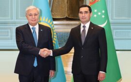 Türkmənistan prezidenti qazaxıstanlı həmkarını təbrik edib