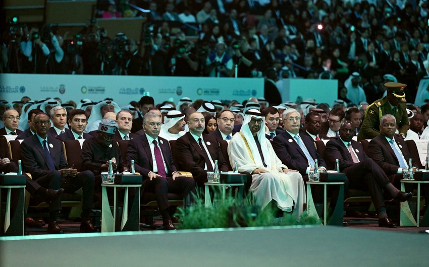 Prezident İlham Əliyev Əbu-Dabi Dayanıqlılıq Həftəsinin rəsmi açılış mərasimində iştirak edib