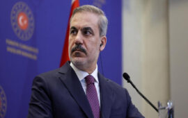 Hakan Fidan: PKK/YPG Suriyada silahı mümkün qədər tez yerə qoymalıdır