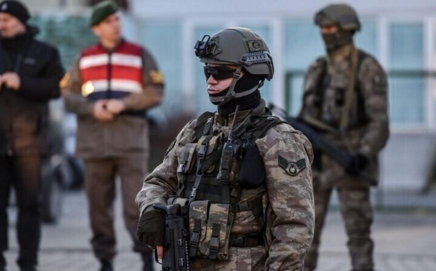 Türkiyədə İŞİD üzvü olmaqda şübhəli bilinən 100 nəfər saxlanılıb