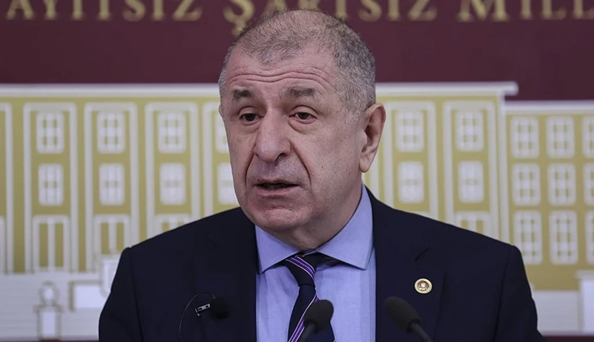 Türkiyə partiya liderinə həbs cəzası tələb edir