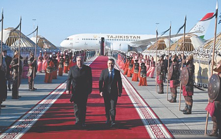 Qırğızıstan və Tacikistan bir əsrdir davam edən münaqişəyə son qoydular