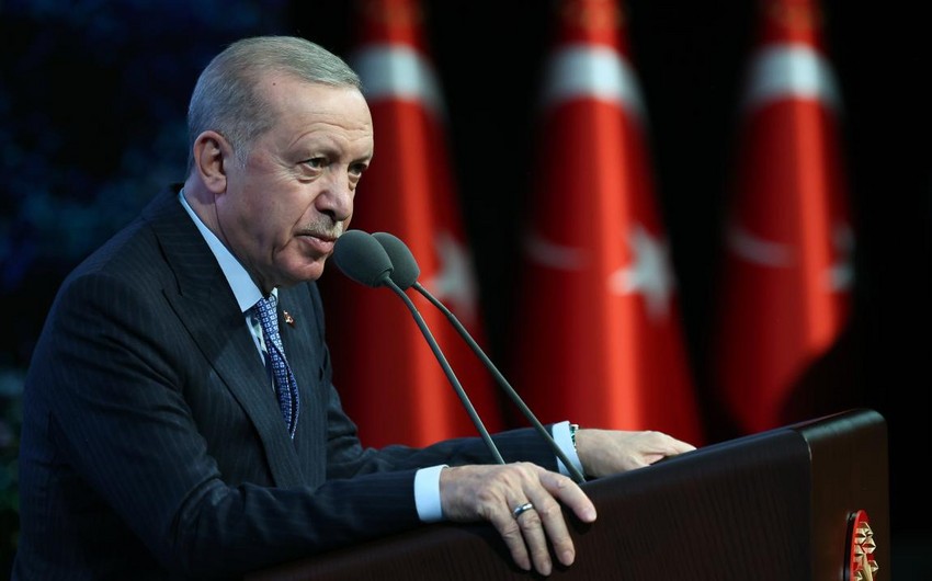 Türkiyə prezidenti: Suriyada qanlı ssenarilərin yaranmasına imkan verməyəcəyik